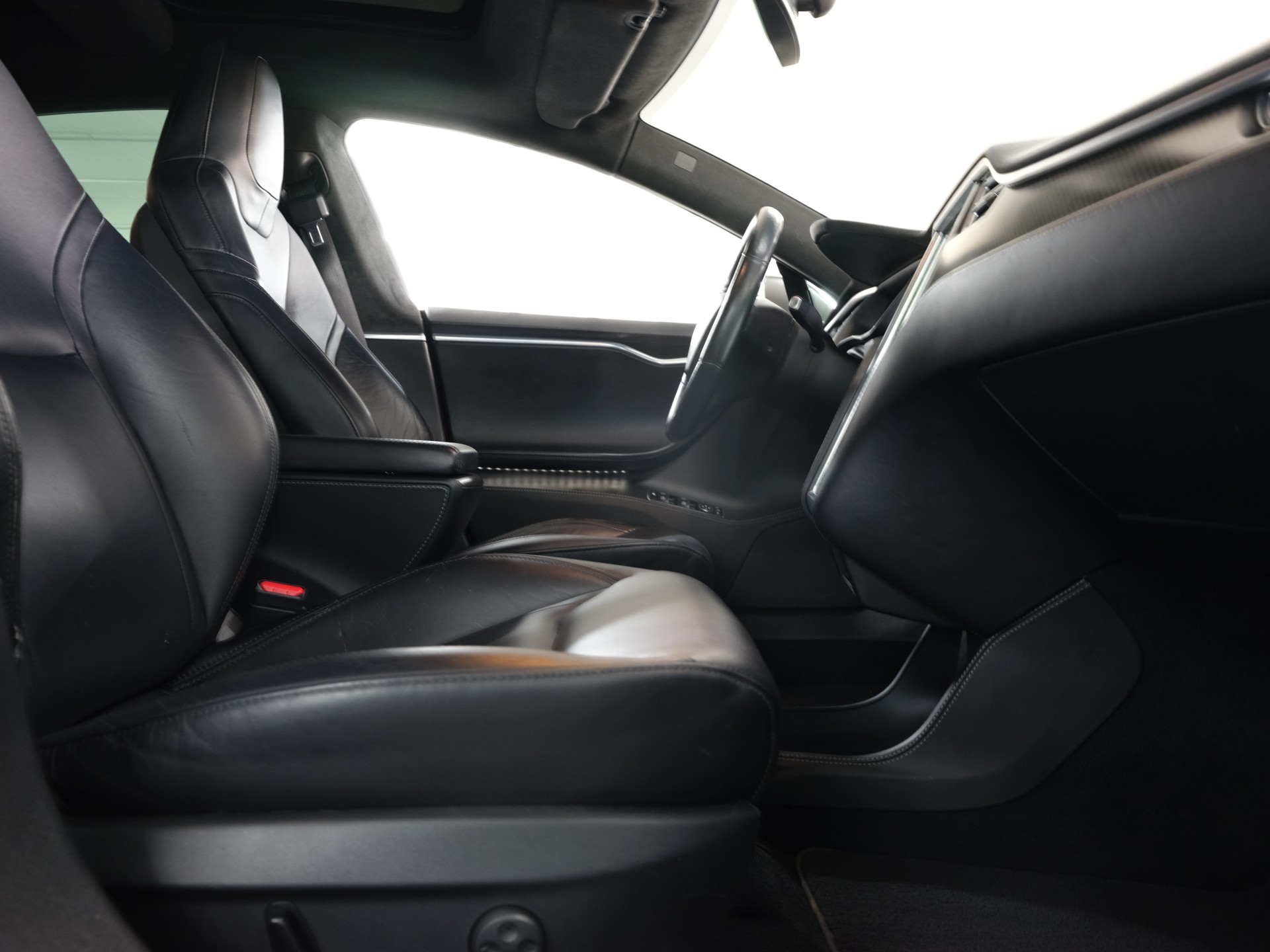 TESLA Model S 85 D Performance *BBS Felgen* *Head Up Display*-image-30