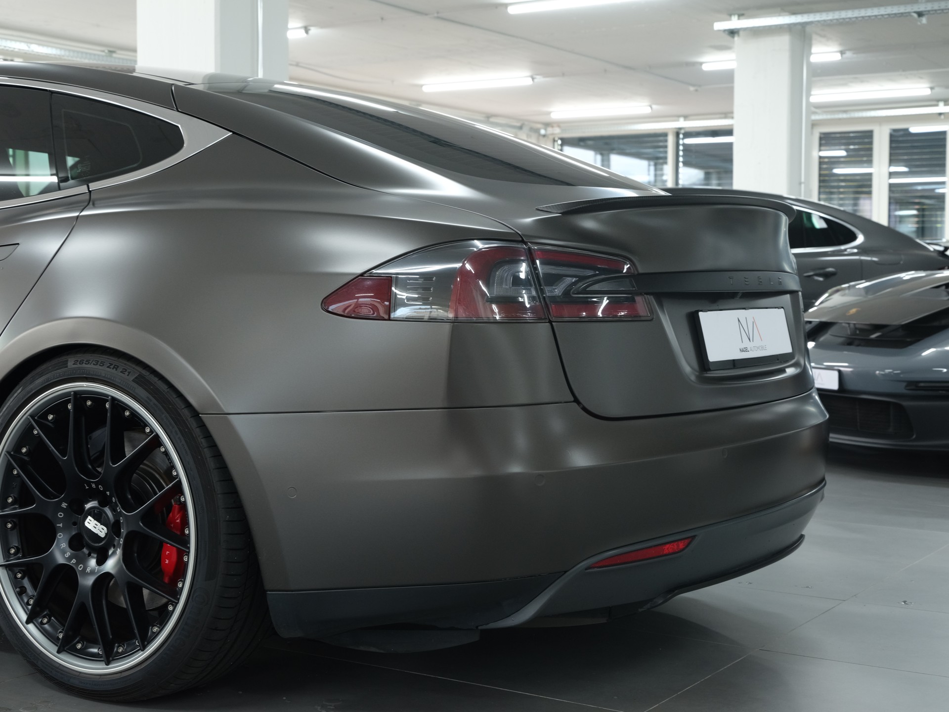 TESLA Model S 85 D Performance *BBS Felgen* *Head Up Display*-image-13