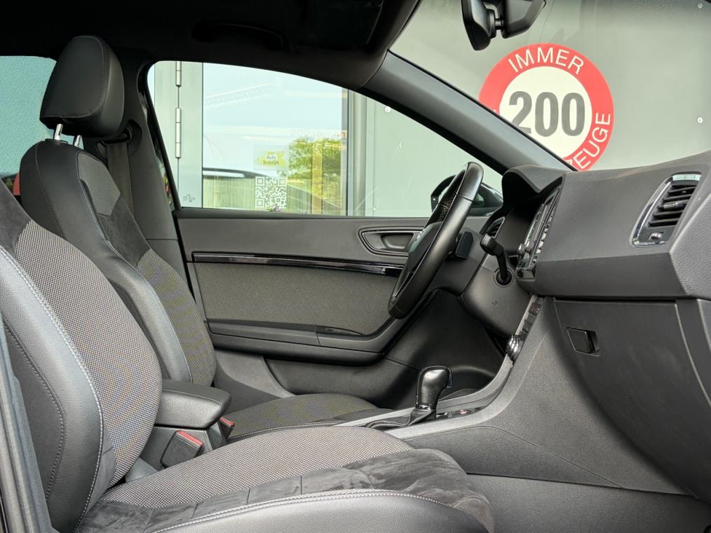 SEAT Ateca 2.0 TDI CR Xcellence 4Drive DSG-image-9