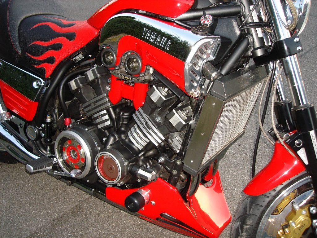 YAMAHA V-Max VMX 1200 (CAN)-image-3
