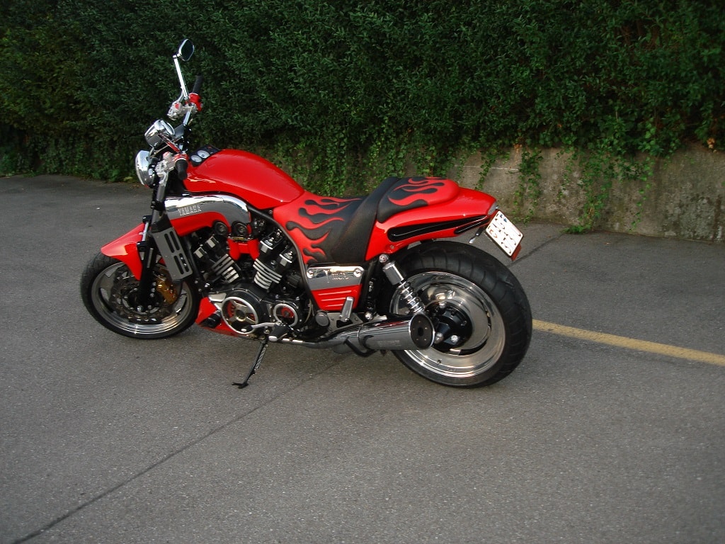 YAMAHA V-Max VMX 1200 (CAN)-image-7