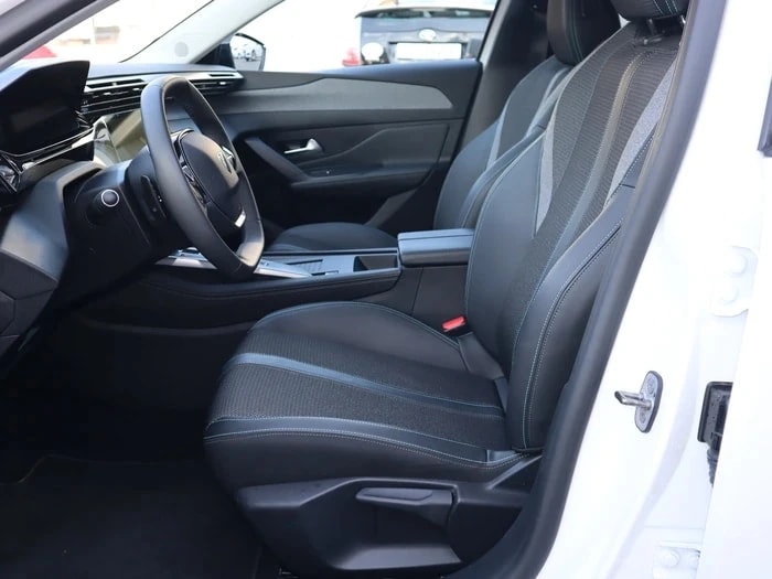 PEUGEOT 308 SW 1.5 BlueHDI Allure Pack EAT8 ** Anh-Kupplung ** Teil-Leder ** Virt-Cockpit ** Gr-Navi ** RF-Kamera ** PDC **-image-11