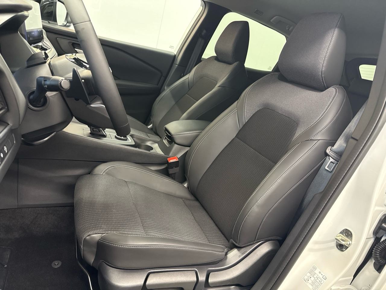 NISSAN Qashqai 1.3 DIG-T MHEV N-Connecta Xtronic 4x4-showroom-element-3