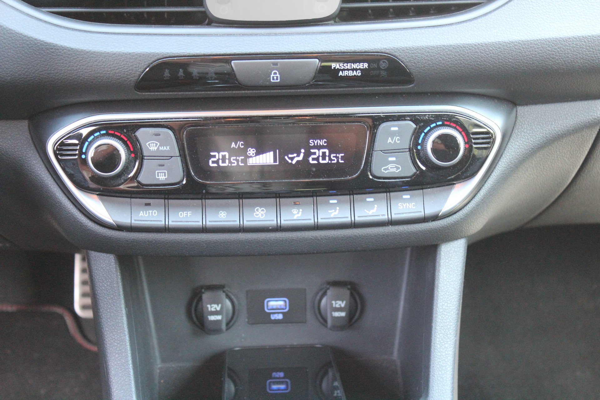 HYUNDAI i30 1.5 T-GDi N Line 48V MH iMT-image-14