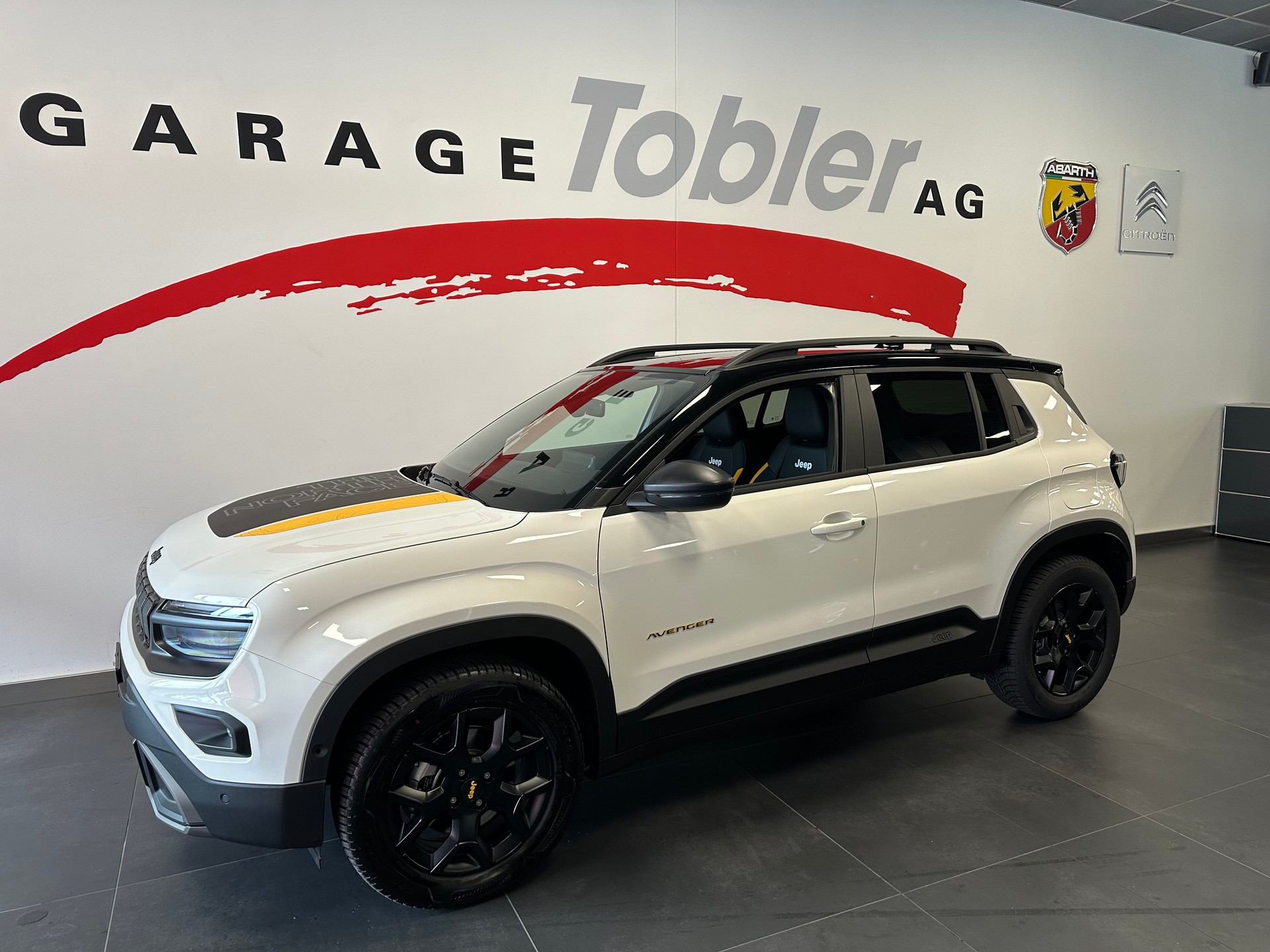 JEEP Avenger 1.2 Turbo MHEV The North Face 4xe-showroom-element-2