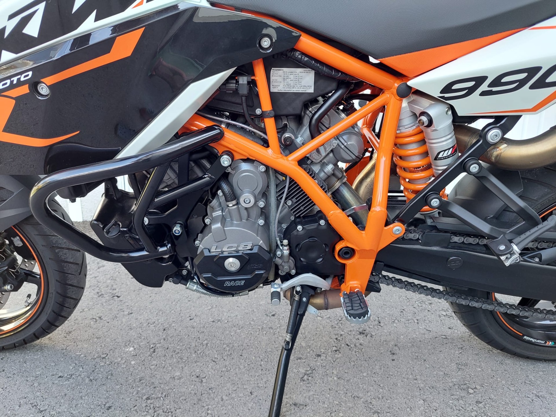 KTM 990 Supermoto R-image-3