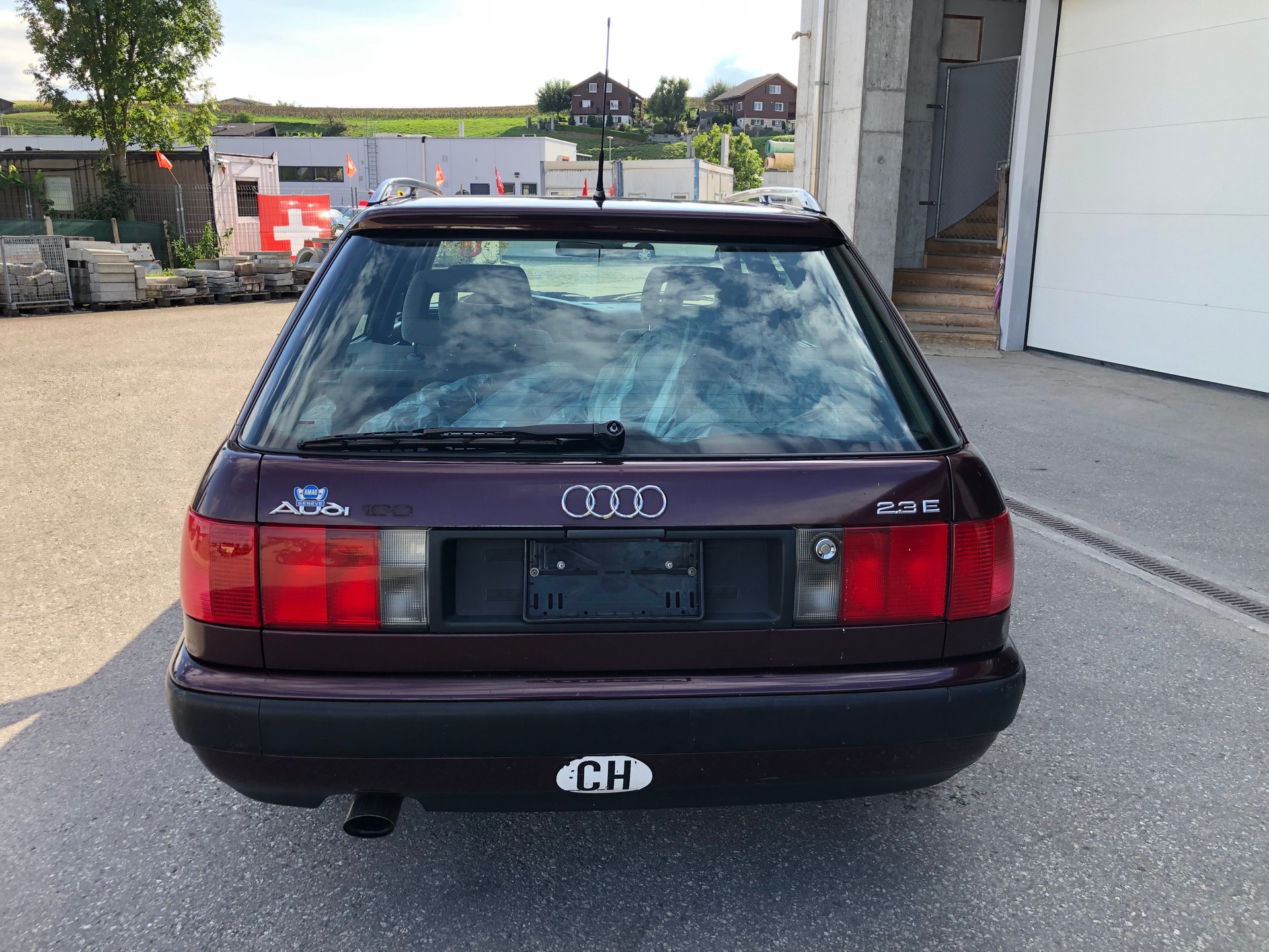 AUDI 100 Avant 2.3 E-image-6