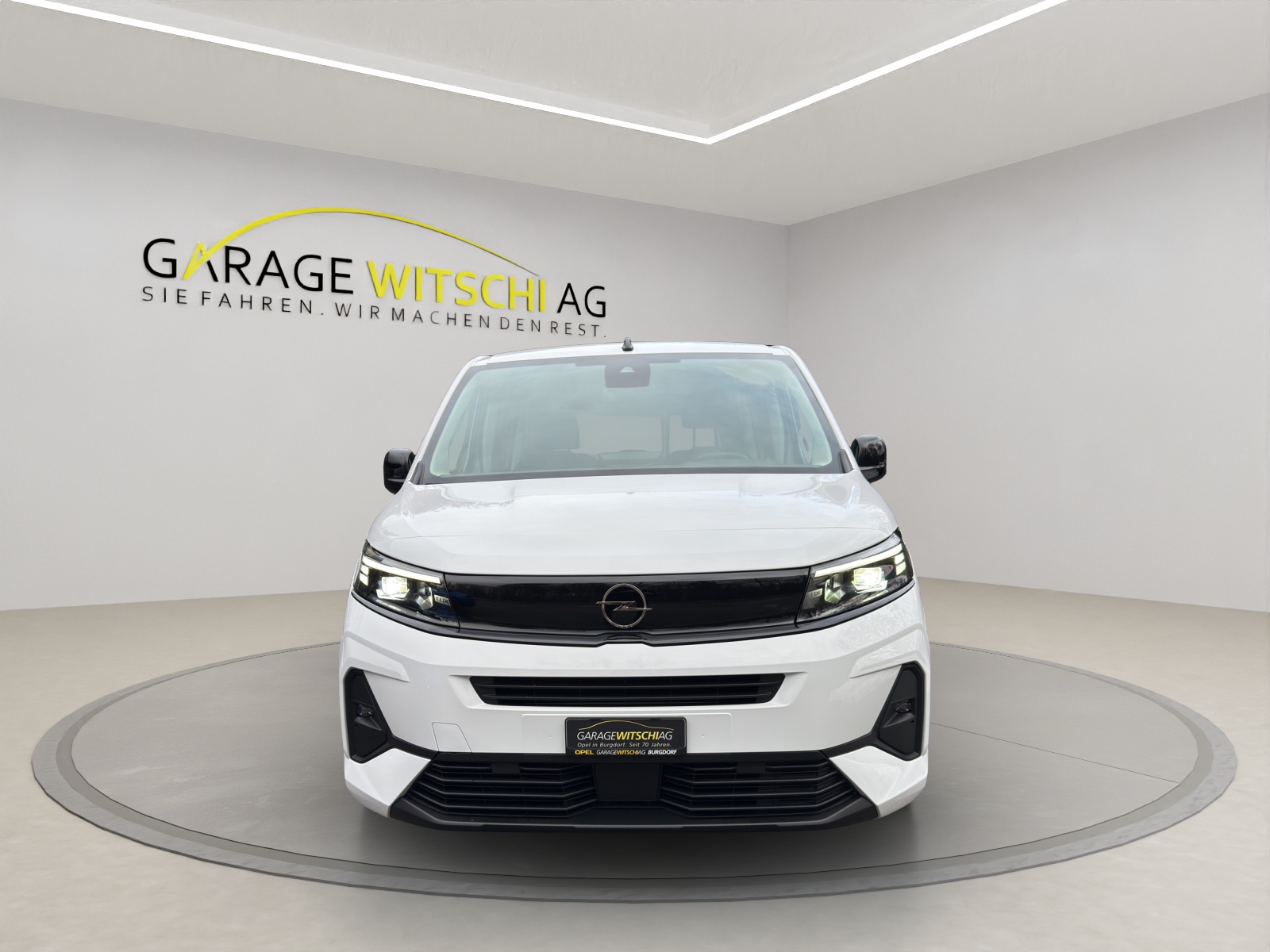 OPEL Combo 1.2 Turbo S/S-showroom-element-1