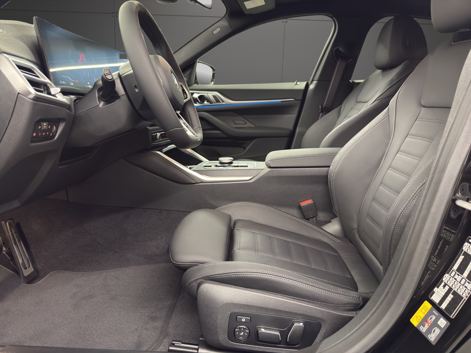 BMW i4 xDrive 40 Edition M Sport-image-6