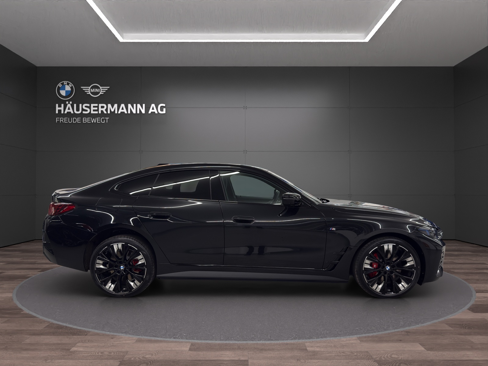 BMW i4 xDrive 40 Edition M Sport-showroom-element-3