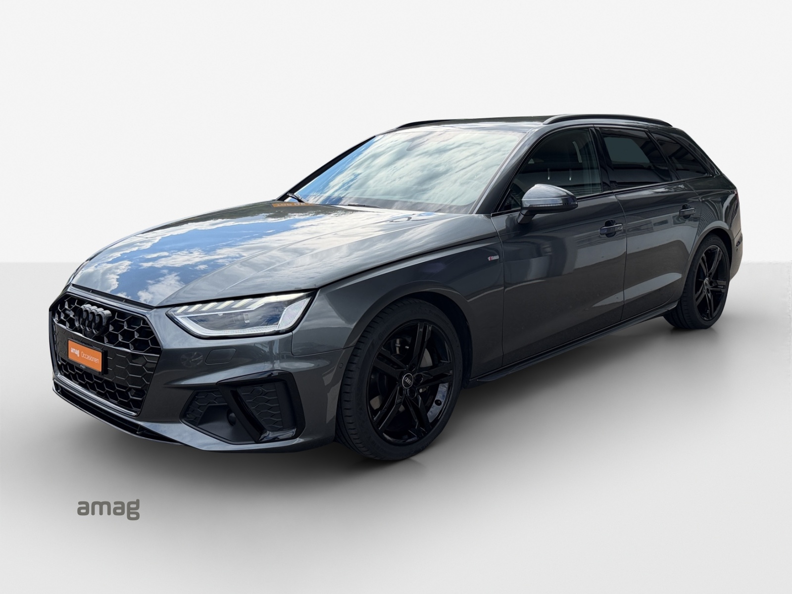 AUDI A4 Avant 40 TDI S line Attraction quattro S-tronic