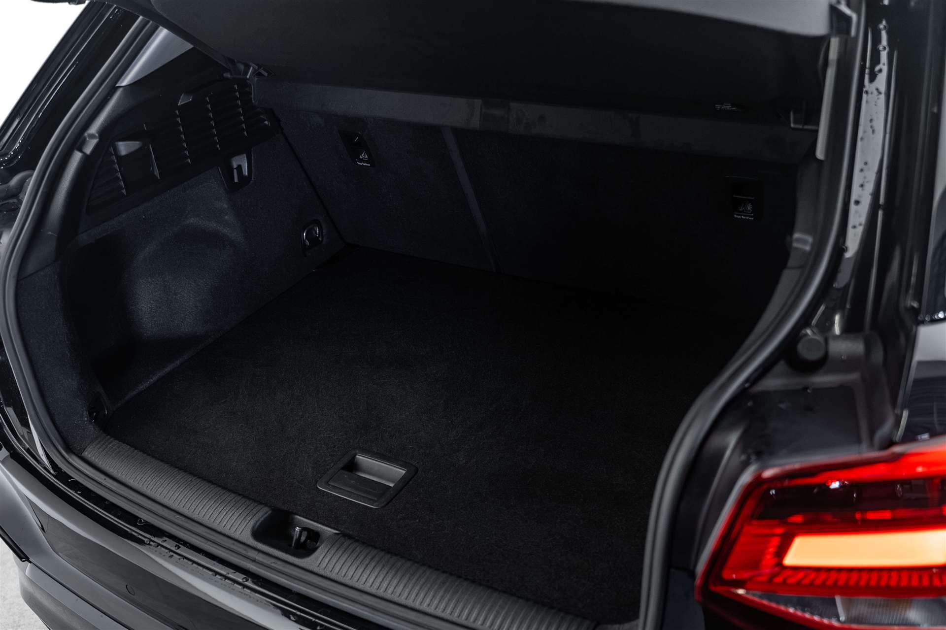 AUDI AUDI Q2 35 TFSI advanced S-tronic-image-4