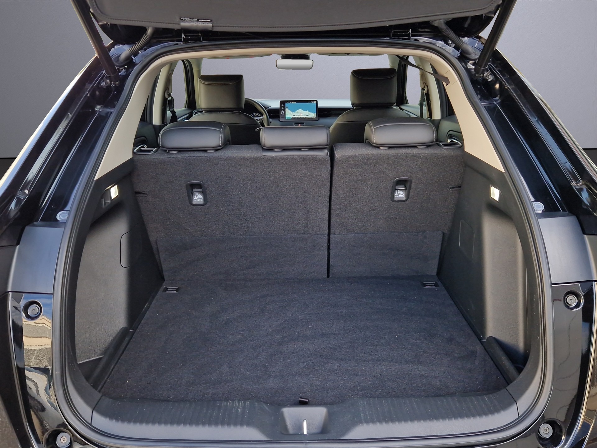 HONDA HR-V 1.5 i-MMD Advance-image-17