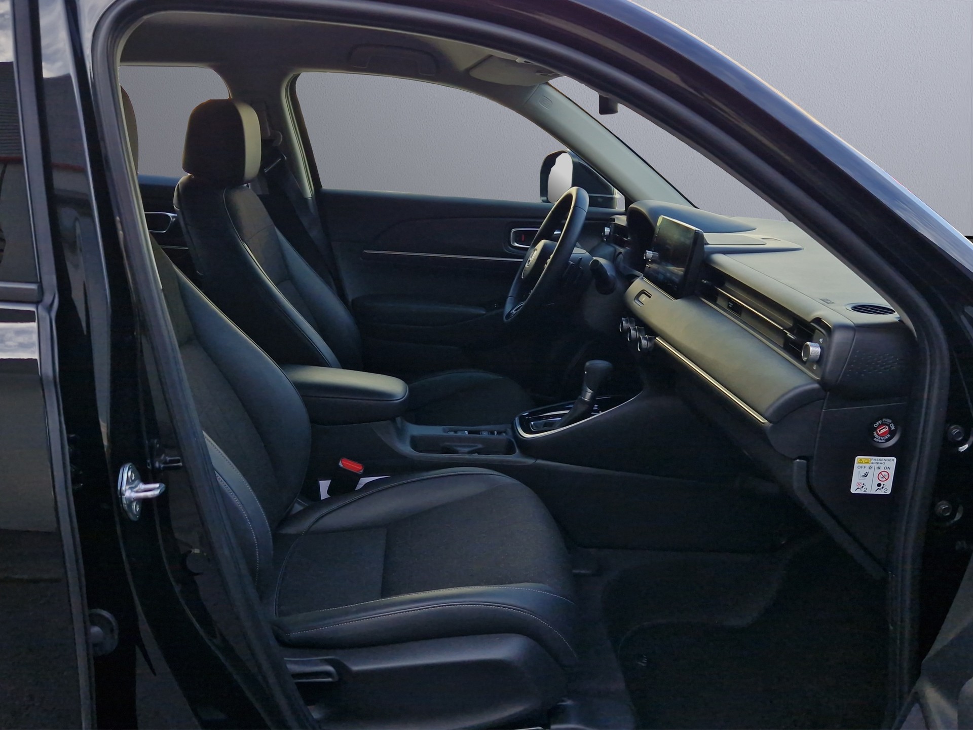 HONDA HR-V 1.5 i-MMD Advance-image-9