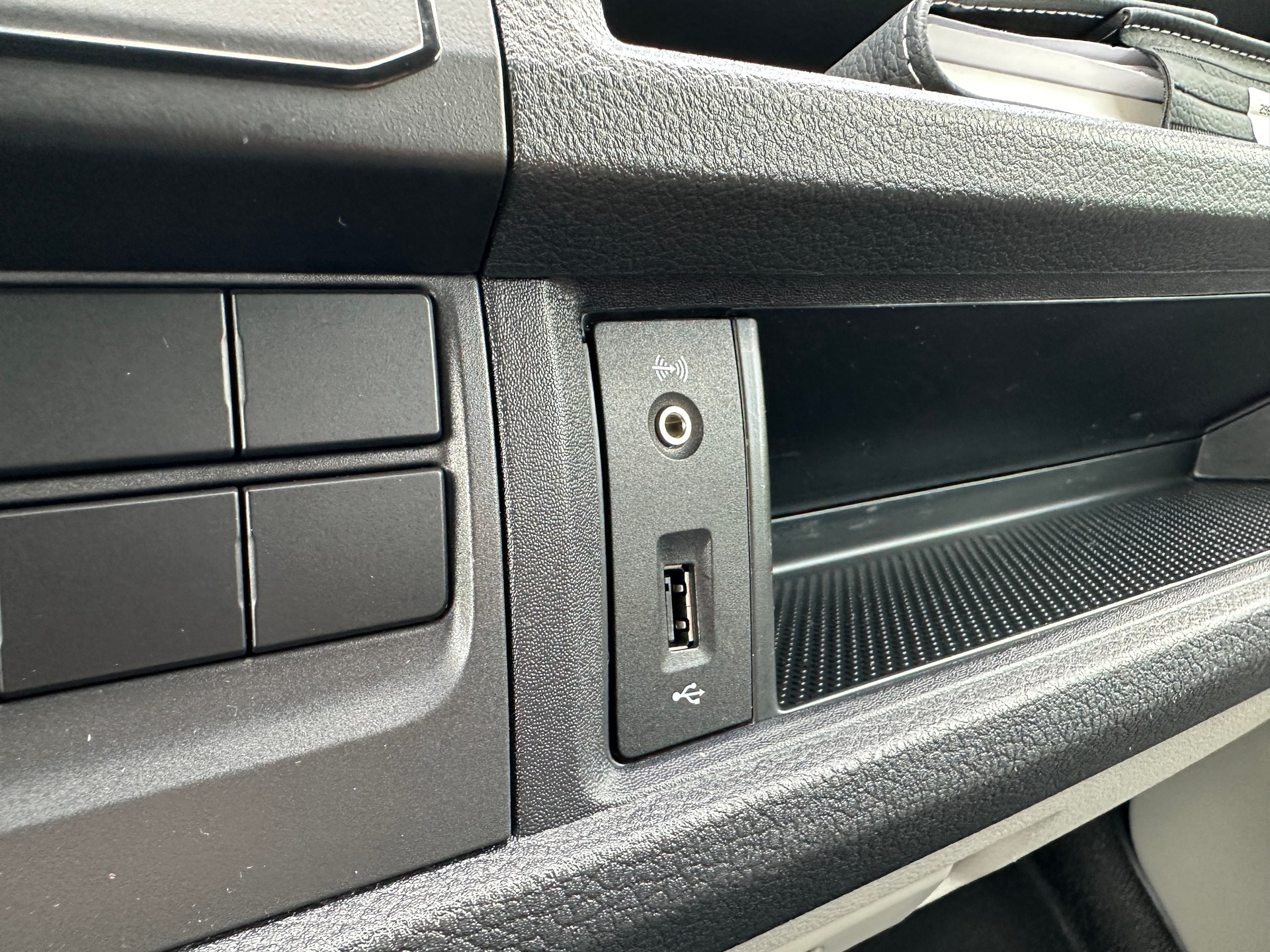VW T6 2.0 TDI-image-20