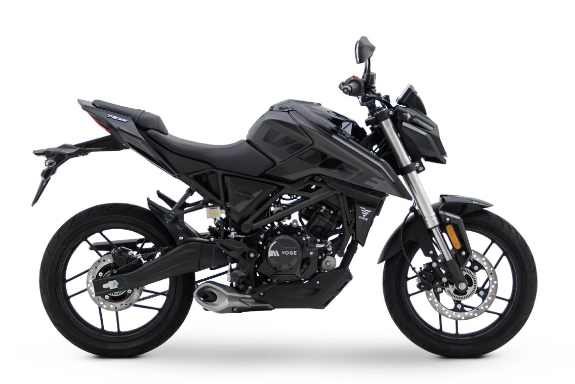 VOGE 125 R Naked-showroom-element-1
