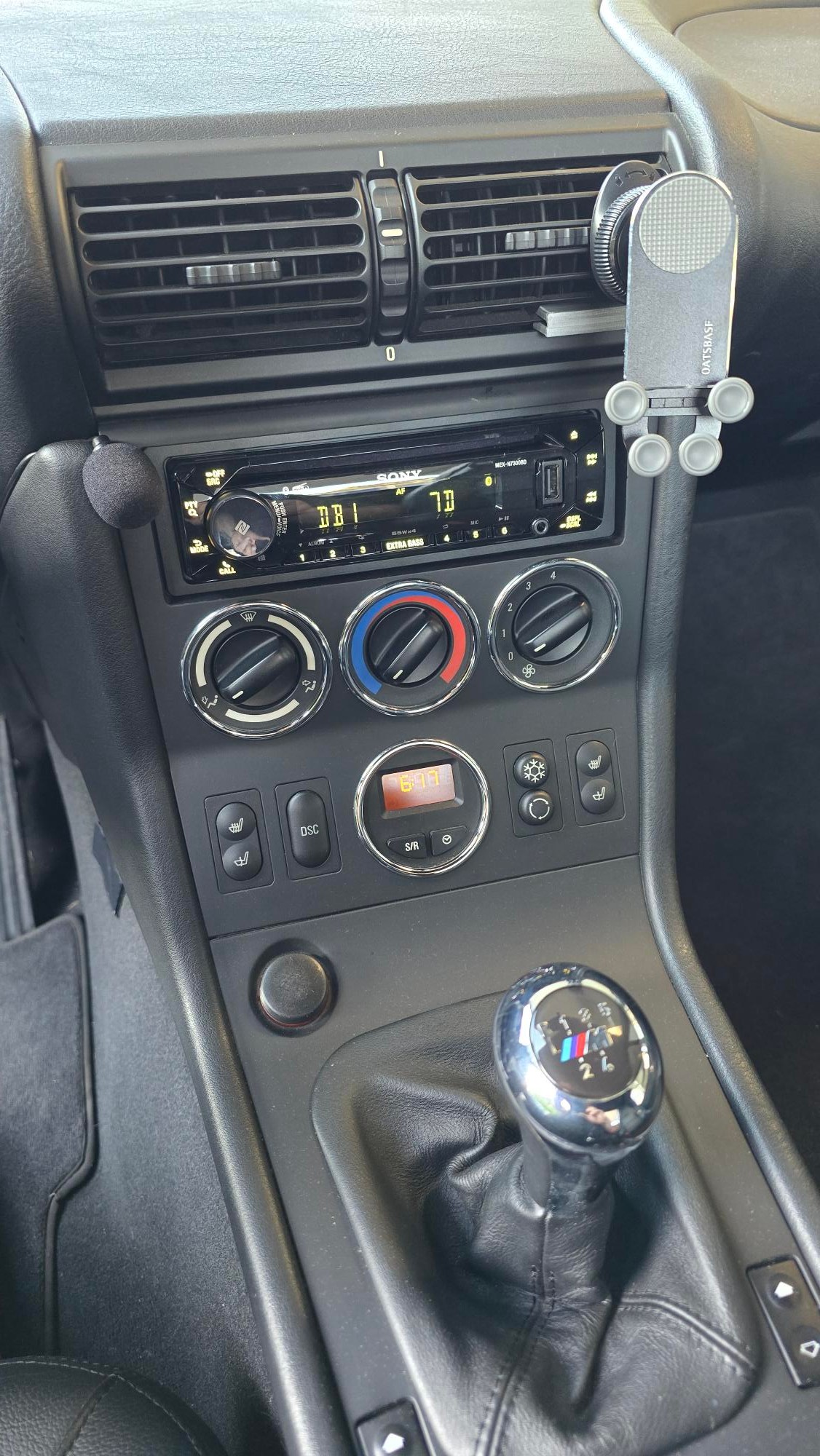 BMW Z3 3.0i Roadster-image-11