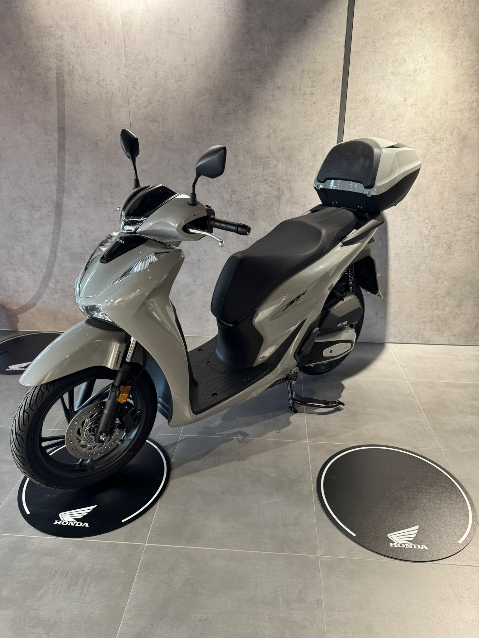 HONDA SH 125 +-image-1