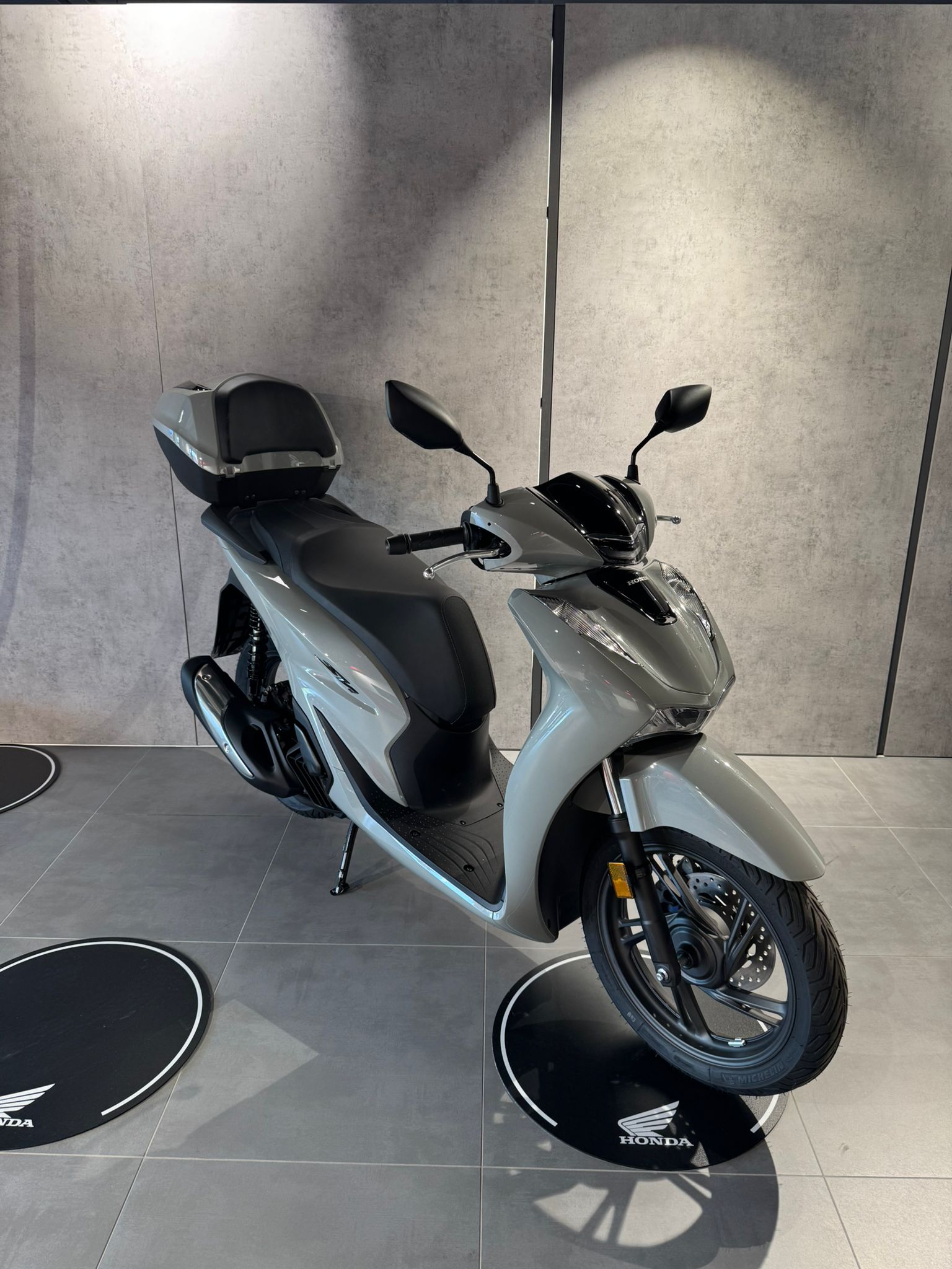 HONDA SH 125 +-image-0