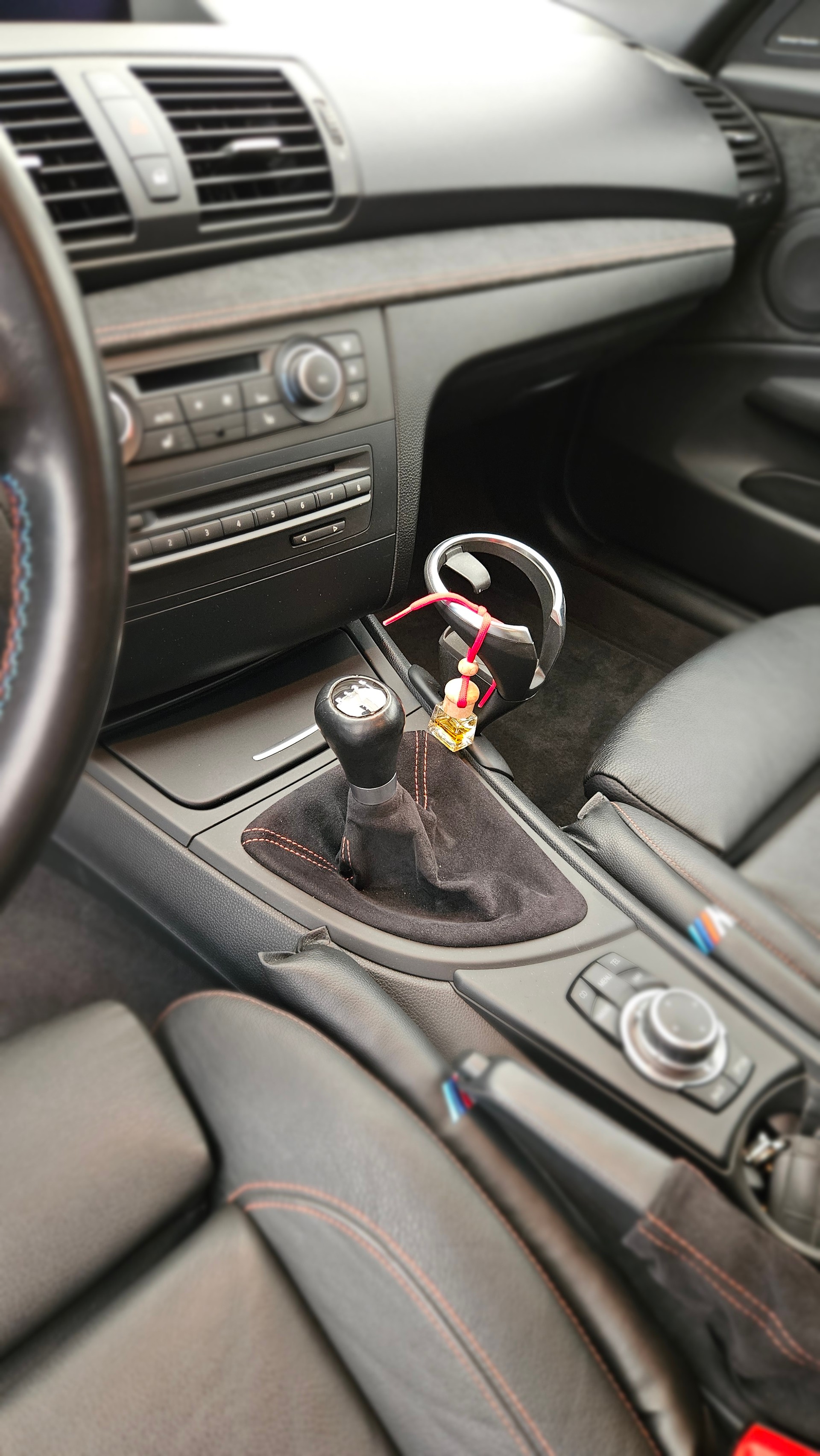 BMW 1er M Coupé-image-7