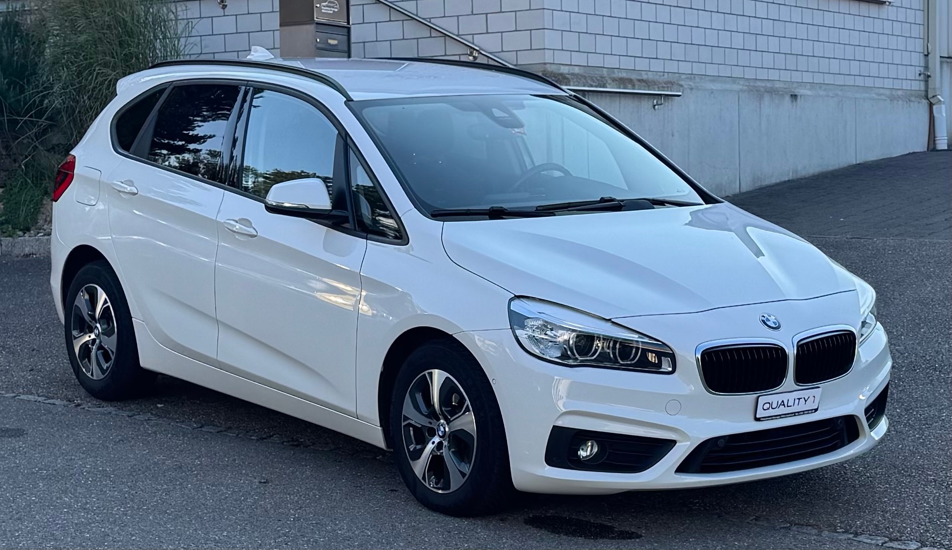 BMW 218d Active Tourer Steptronic-image-9