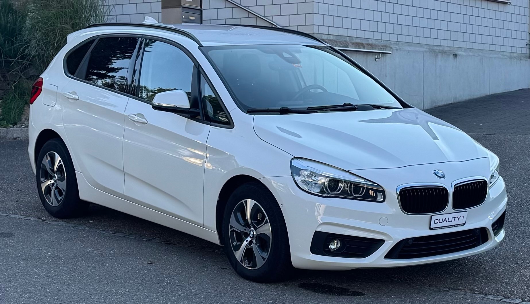 BMW 218d Active Tourer Steptronic-image-8