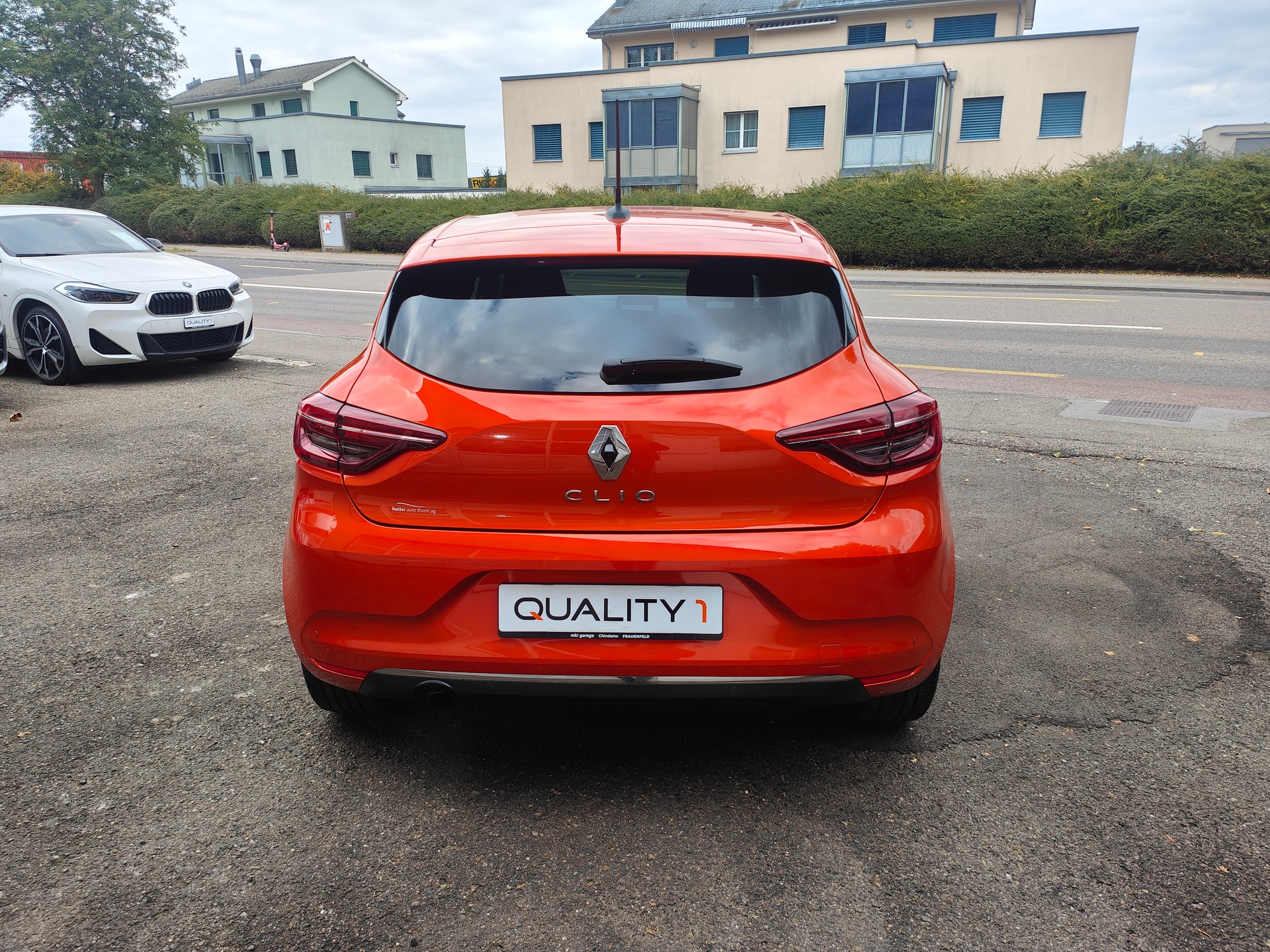 RENAULT Clio 1.0 Intens-image-4