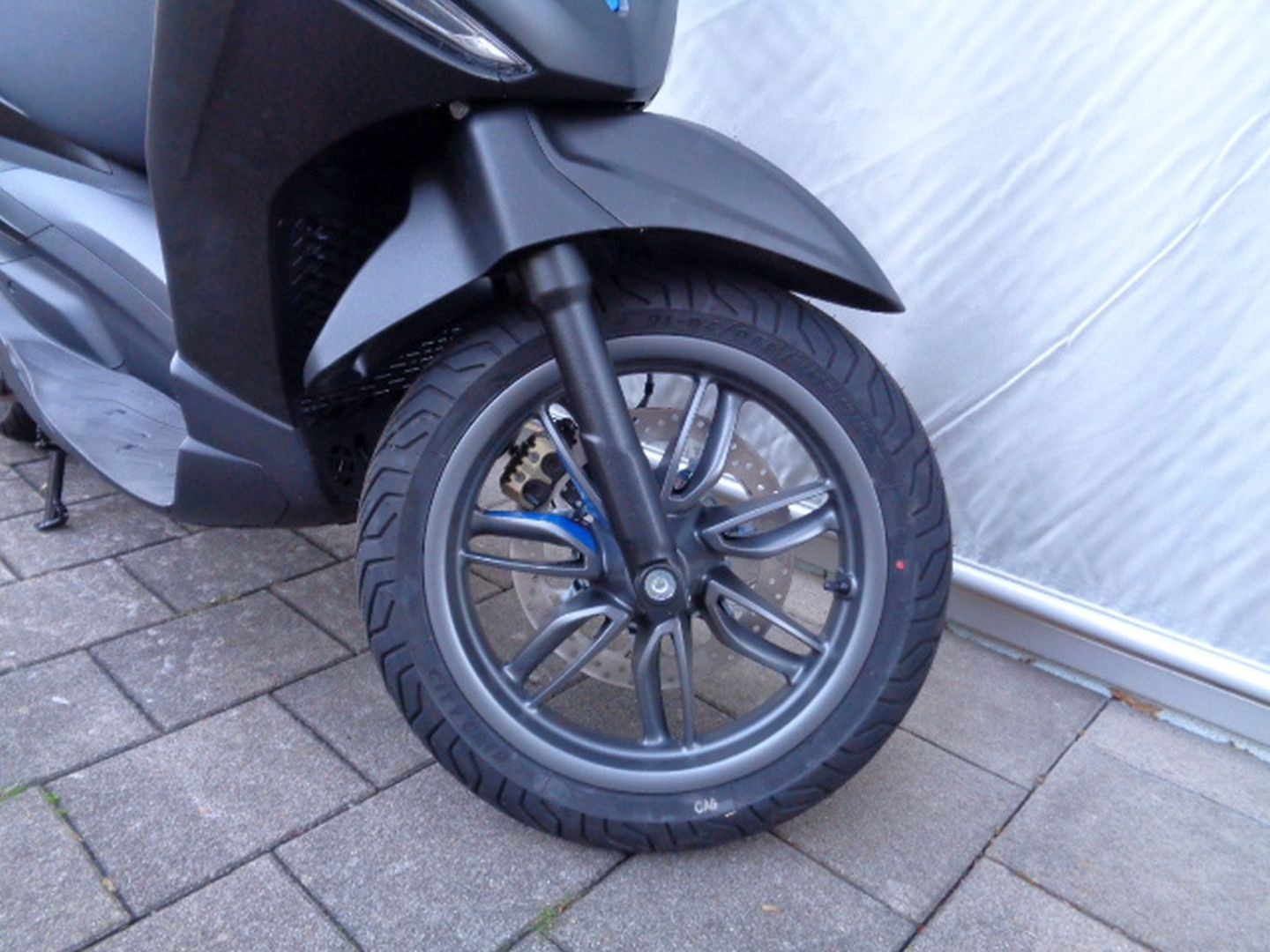 PIAGGIO BEVERLY 400 HPE-image-9