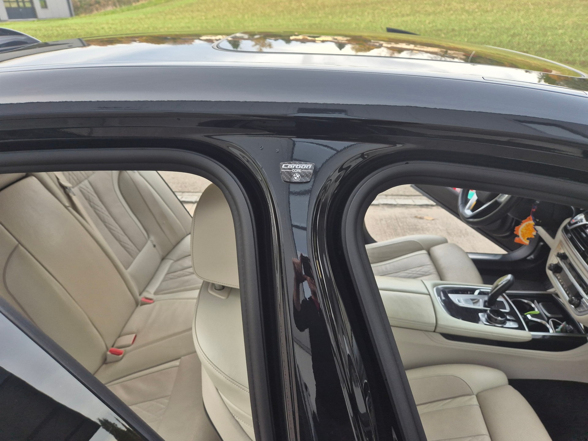 BMW 750i xDrive Steptronic-image-6