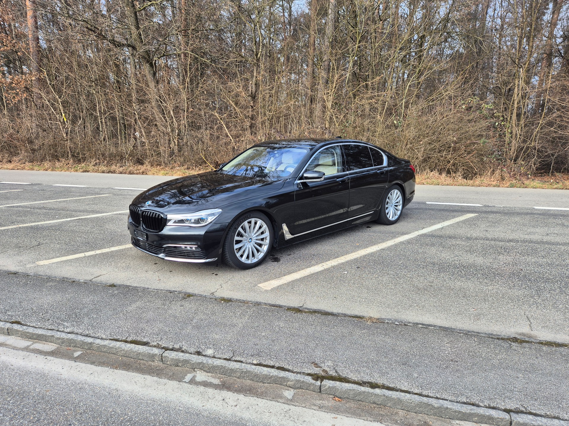 BMW 750i xDrive Steptronic
