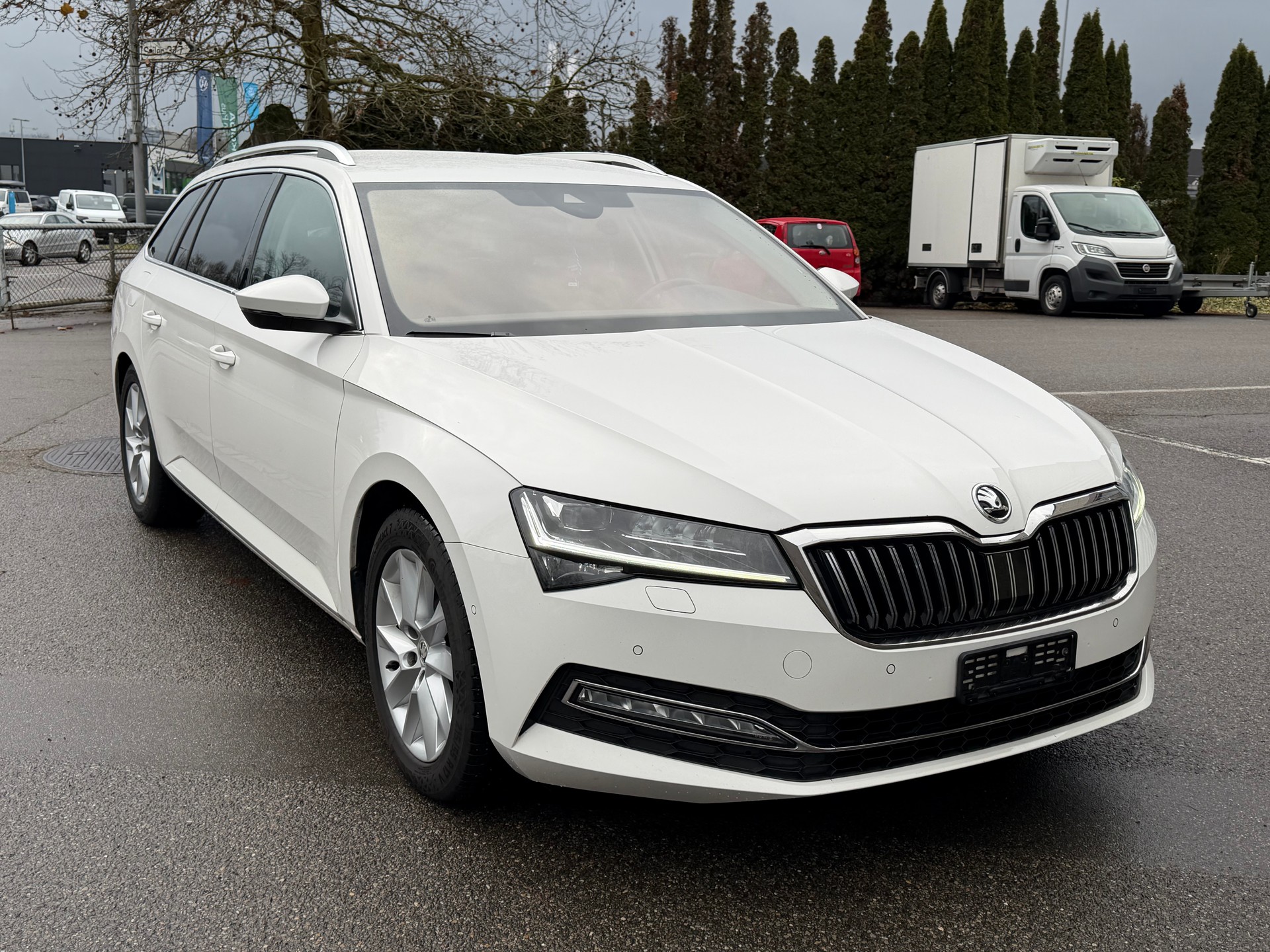 SKODA Superb Combi 2.0 TDi Style DSG-image-3