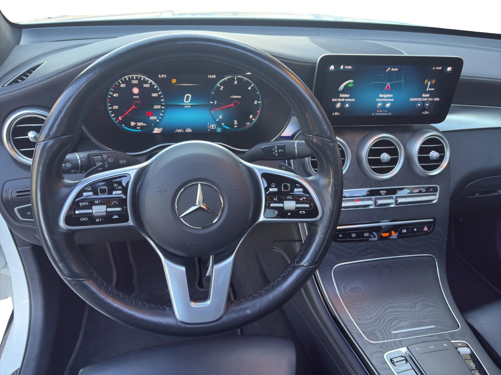 MERCEDES-BENZ GLC 400 d AMG Line 4m-image-11