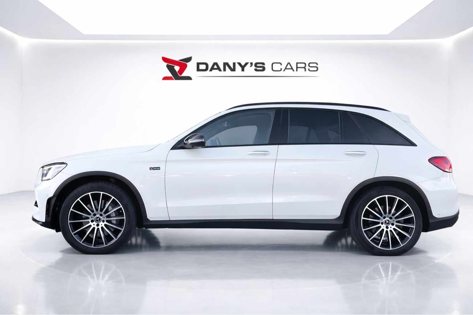 MERCEDES-BENZ GLC 400 d AMG Line 4m-image-7