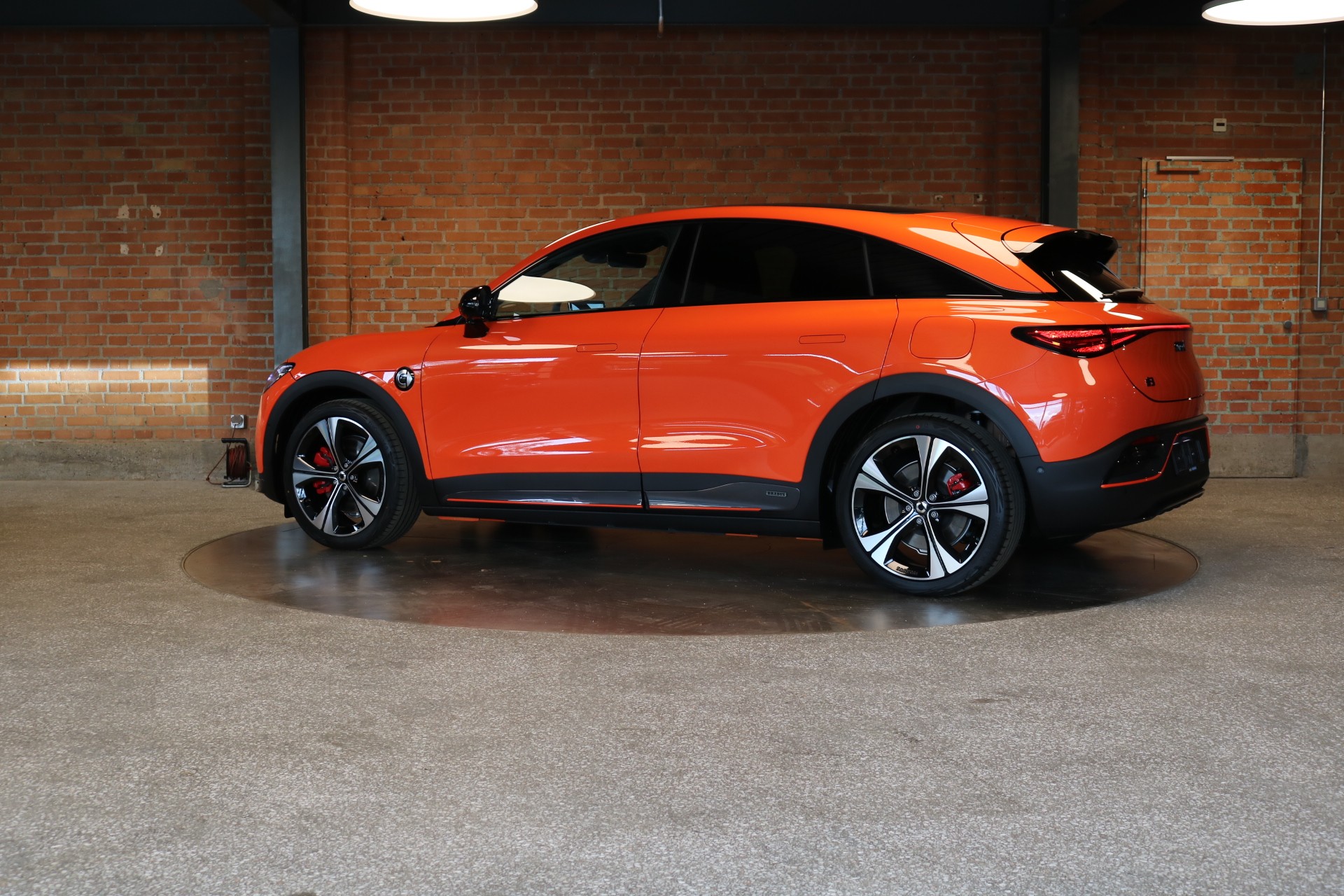 SMART #3 66kWh BRABUS 4x4, 428PS, 1,9% Leasing-Aktion, sofort verfügbar-image-7