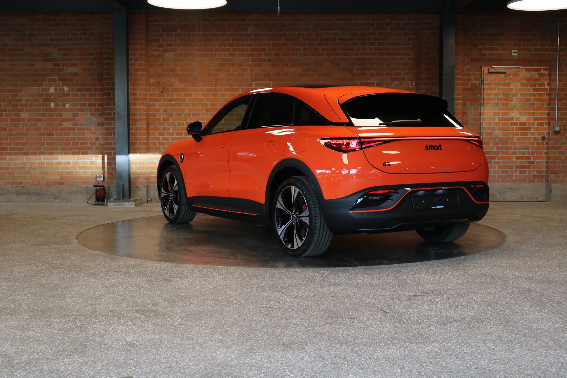 SMART #3 66kWh BRABUS 4x4, 428PS, 1,9% Leasing-Aktion, sofort verfügbar-image-8
