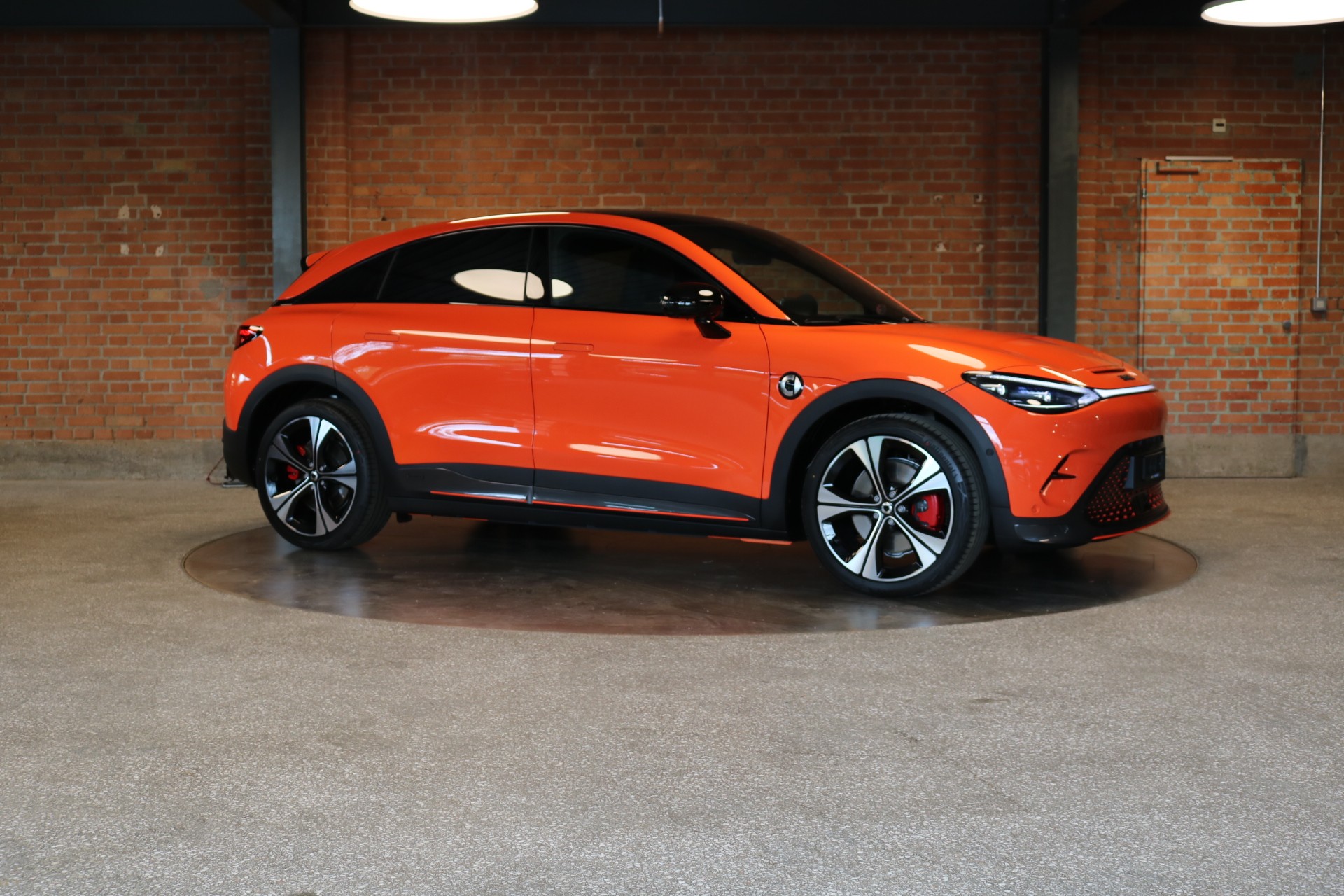 SMART #3 66kWh BRABUS 4x4, 428PS, 1,9% Leasing-Aktion, sofort verfügbar-image-1