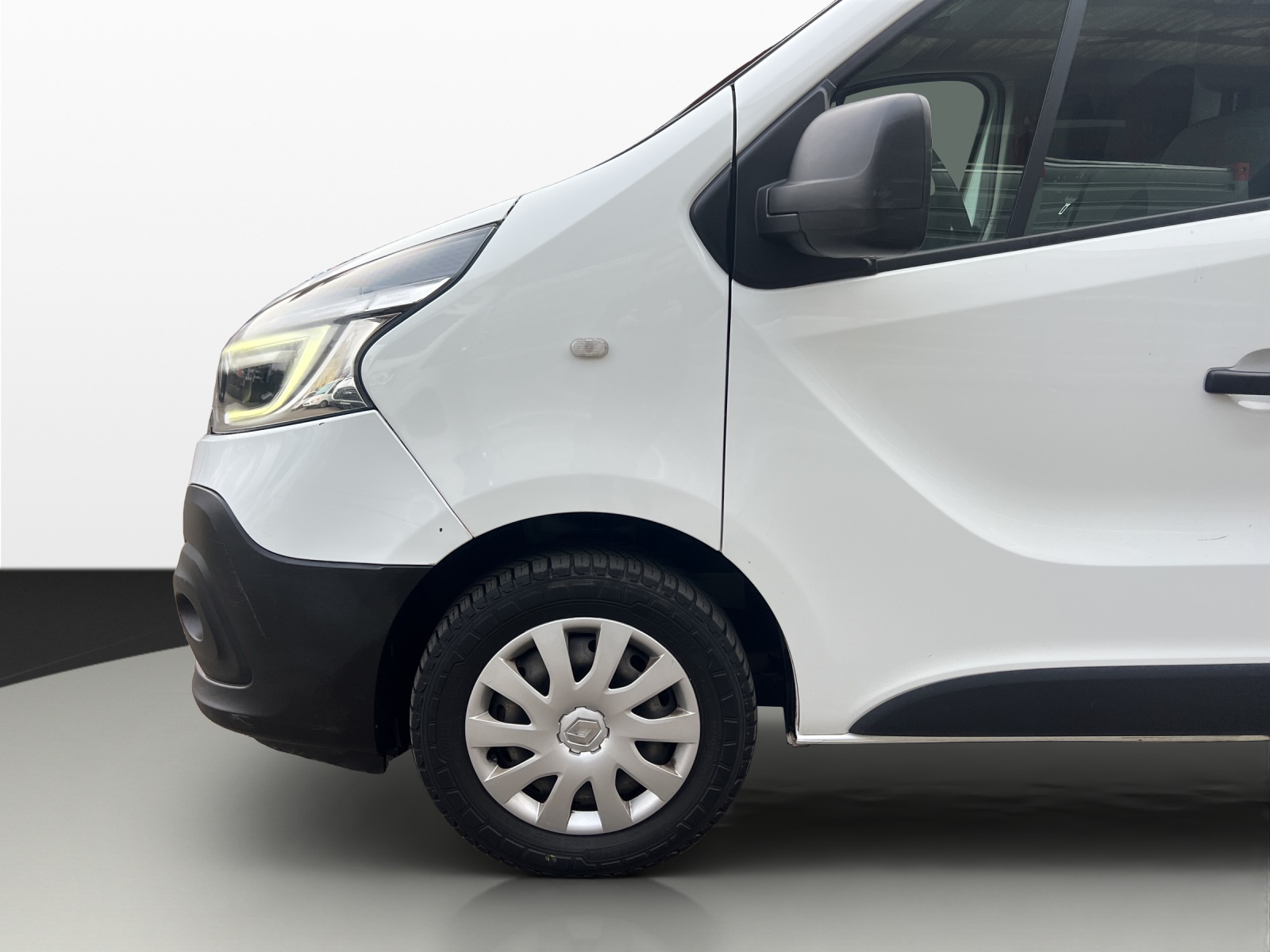 RENAULT Trafic 1.6 ENERGY dCi 95 3.0t Busin.L1H1 Pro+Kühl-image-15