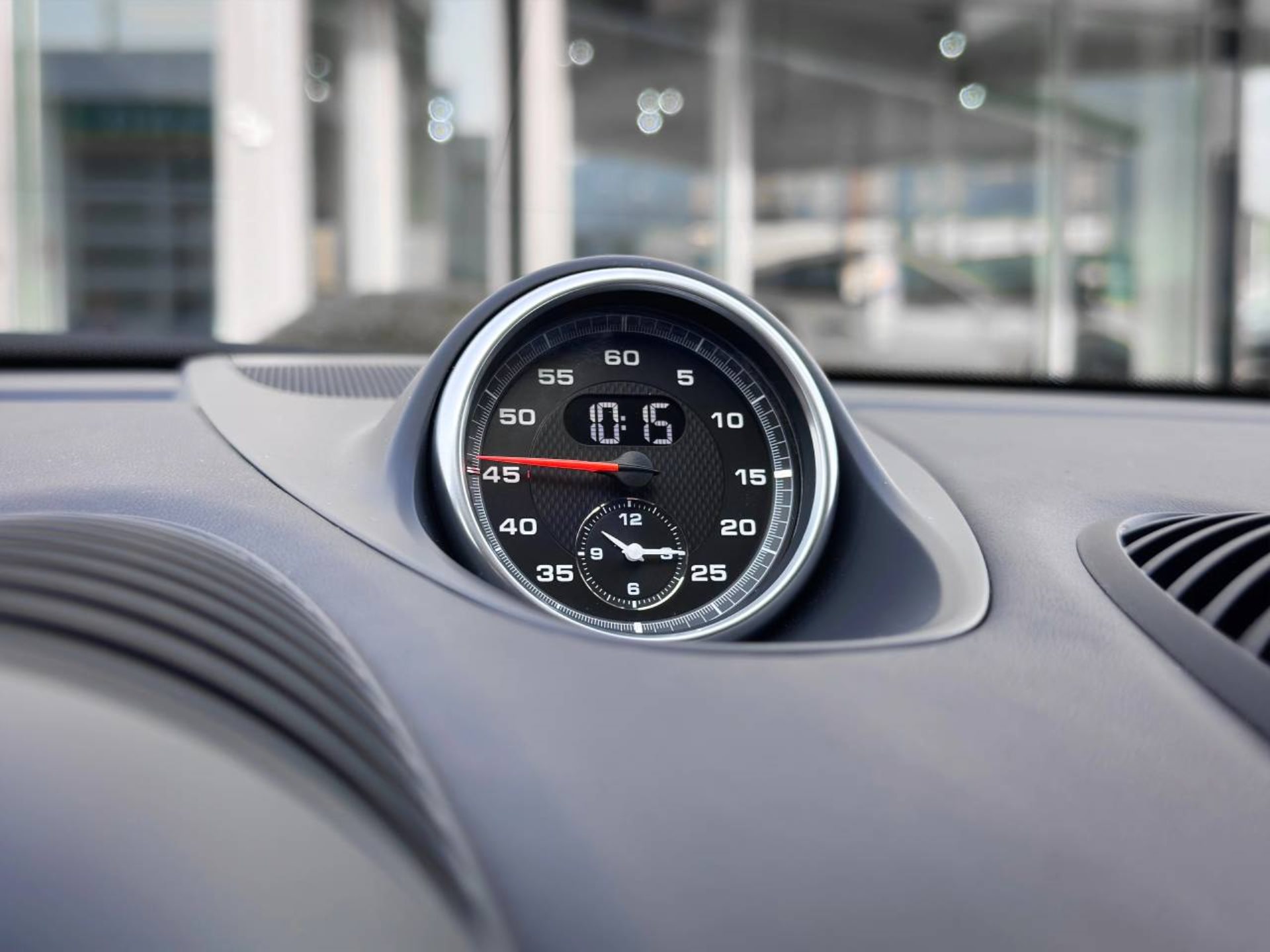 PORSCHE 718 Cayman Style Edition-image-25