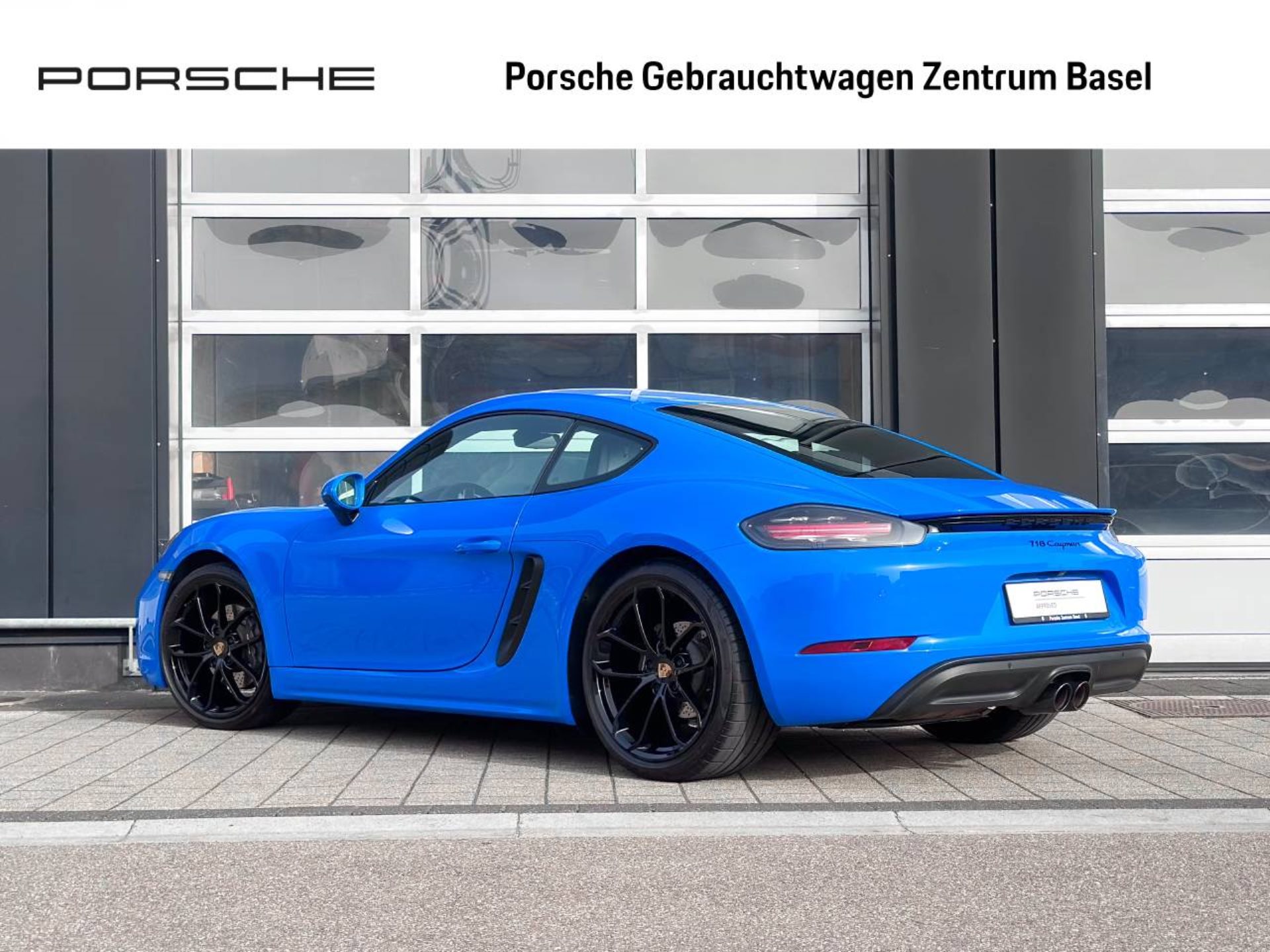 PORSCHE 718 Cayman Style Edition-showroom-element-2