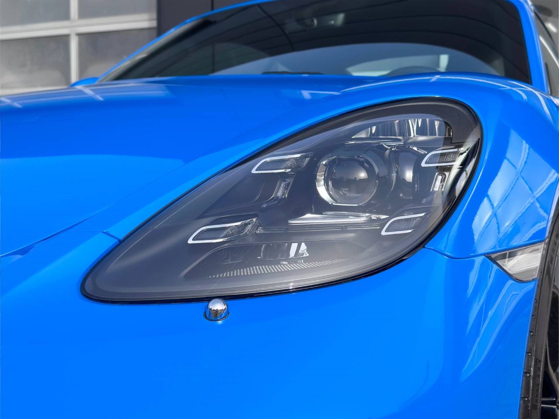 PORSCHE 718 Cayman Style Edition-image-12