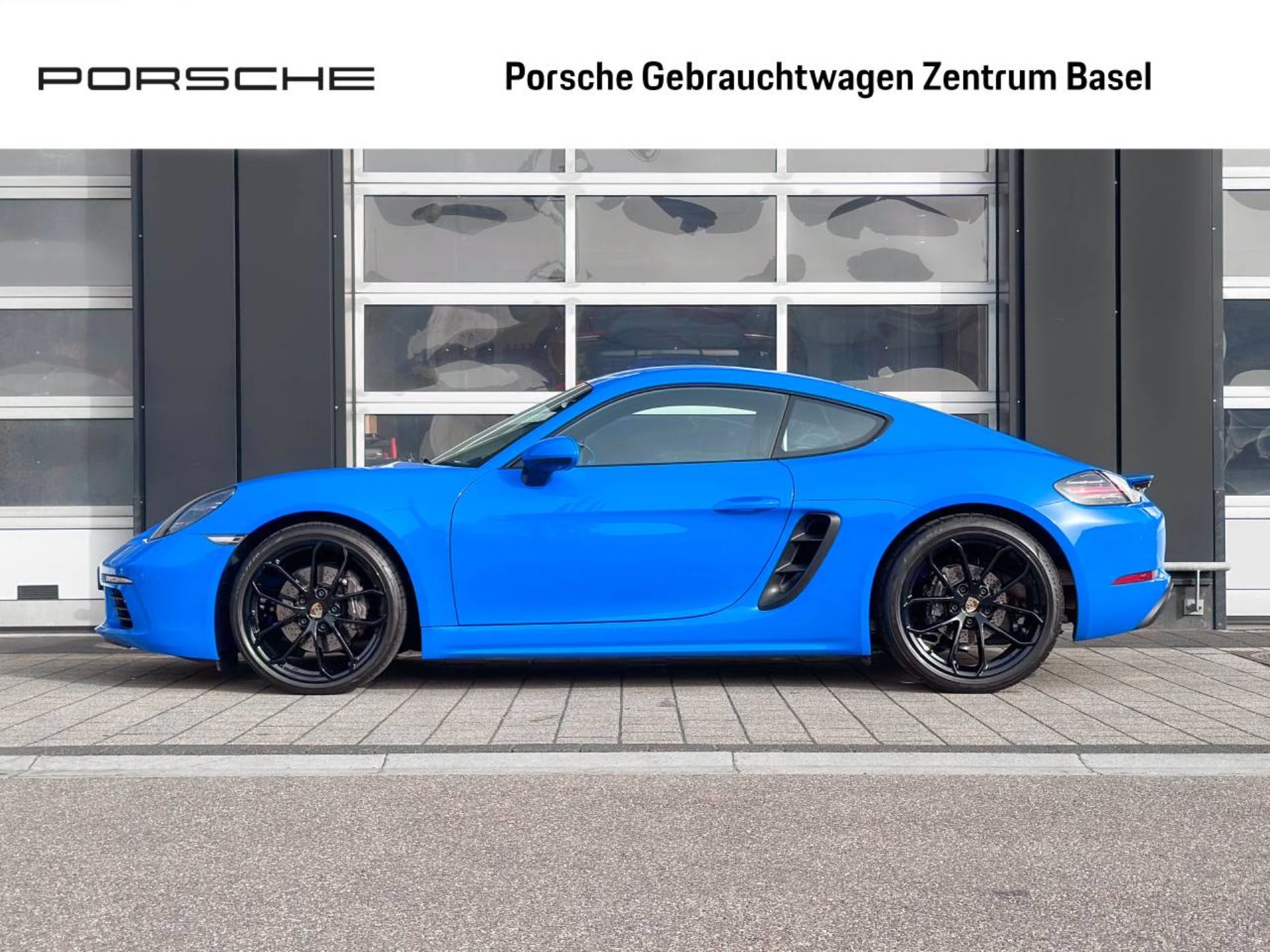 PORSCHE 718 Cayman Style Edition-showroom-element-1