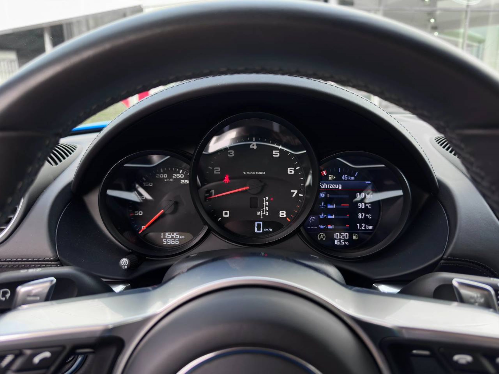 PORSCHE 718 Cayman Style Edition-image-18