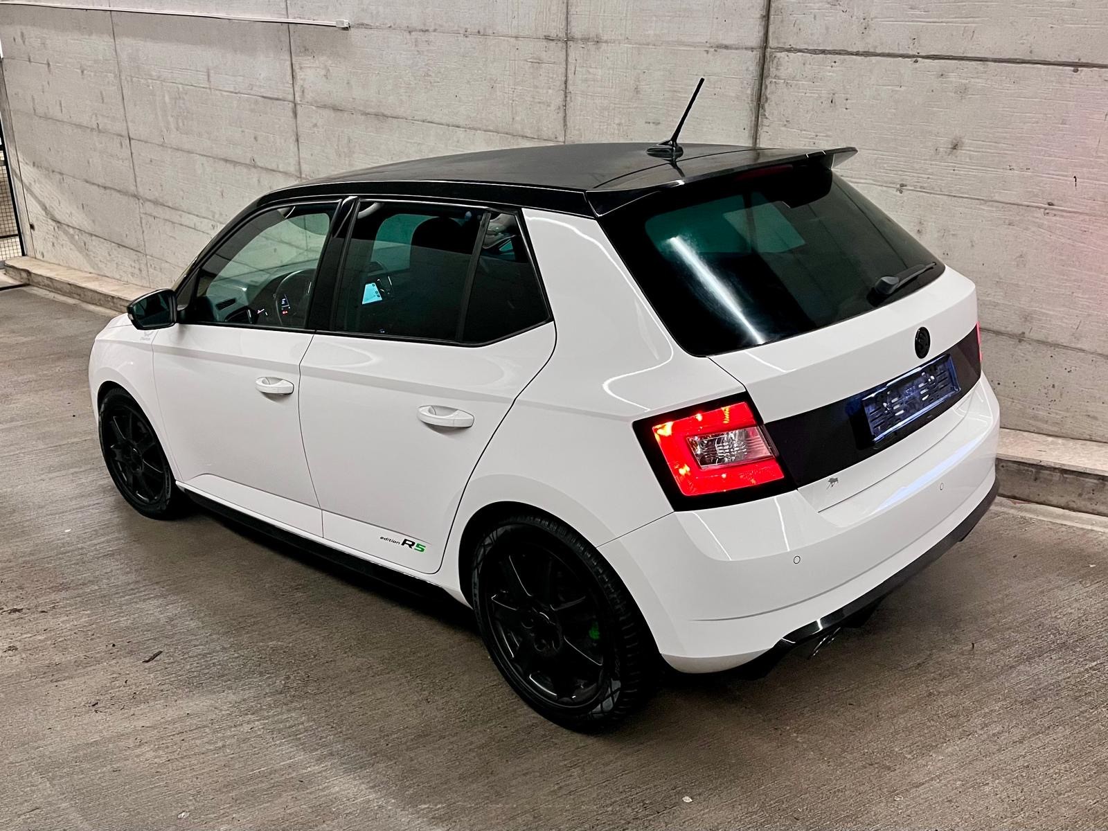 SKODA Fabia 1.4 TSI R5 DSG-image-1