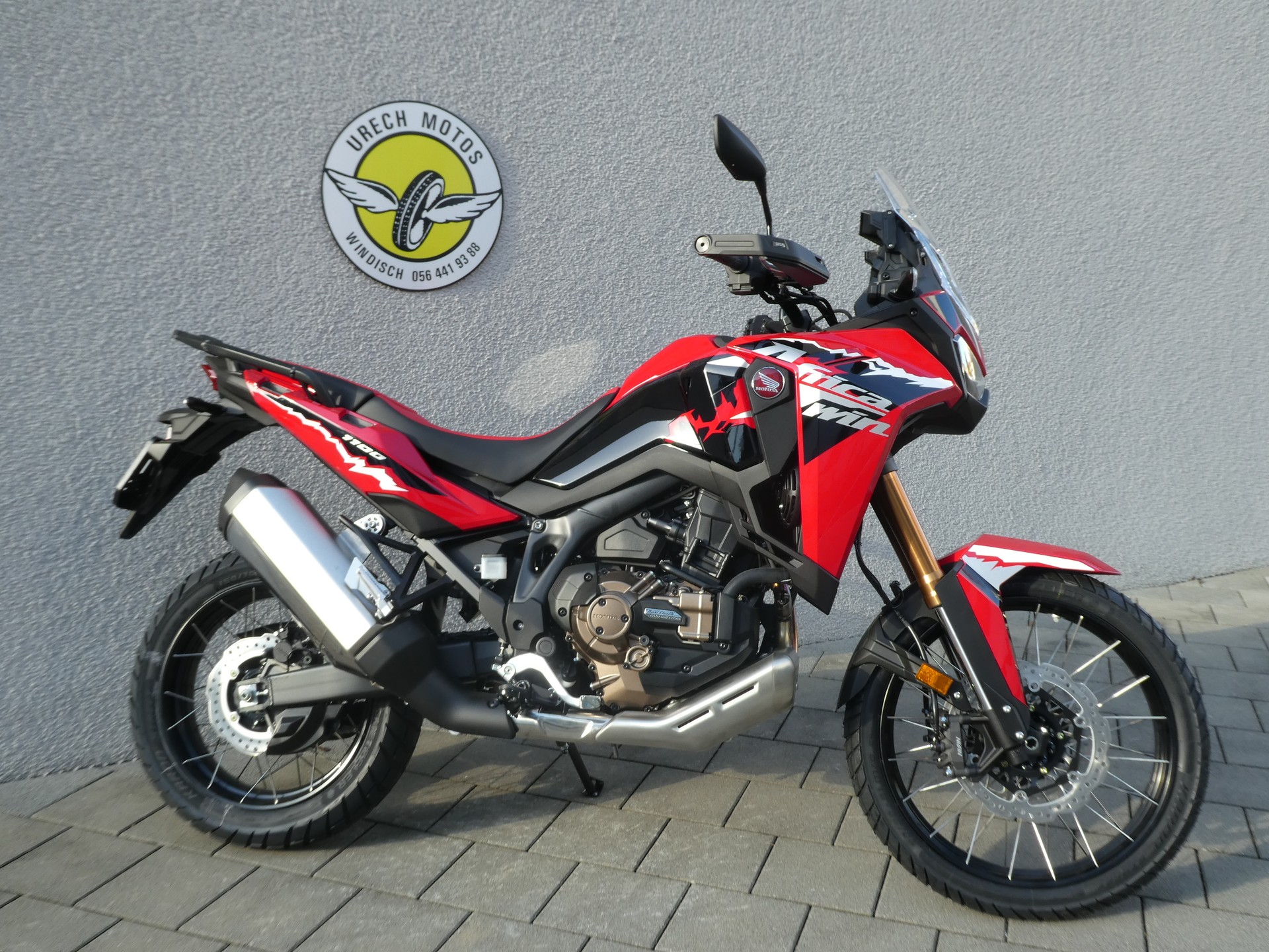 HONDA CRF 1100 DCT Africa Twin-image-1