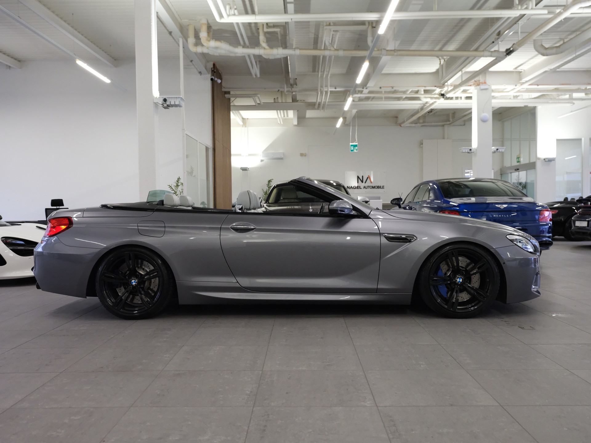 BMW M6 Cabrio Competition Drivelogic *Softclose* *Head-Up* *Harman/Kardon* *Memory-Sitz*-image-7