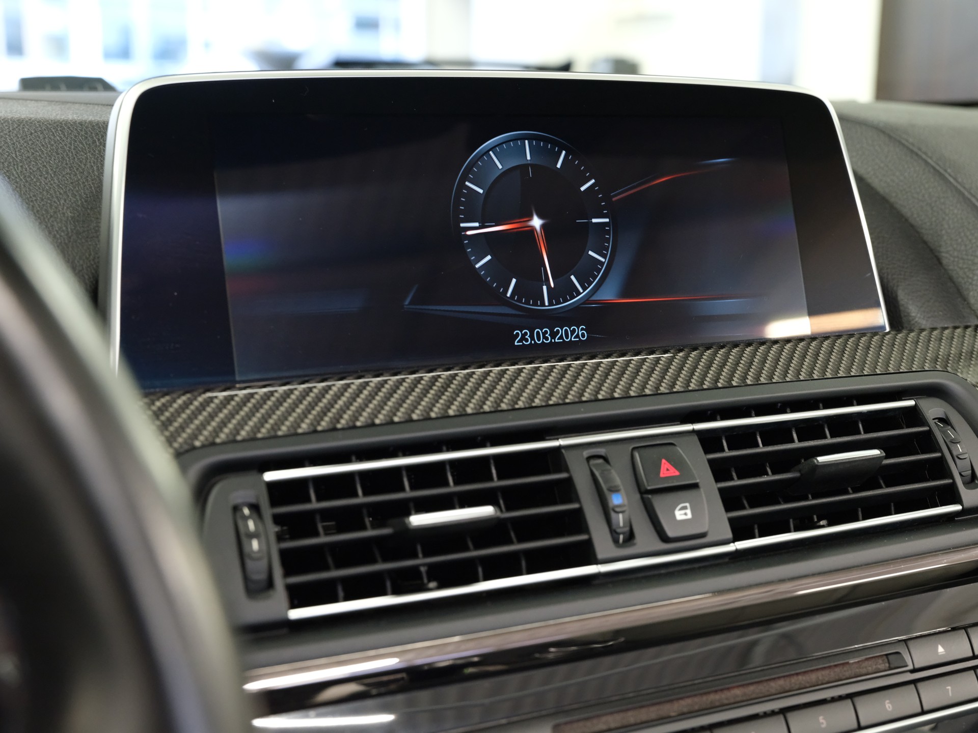 BMW M6 Cabrio Competition Drivelogic *Softclose* *Head-Up* *Harman/Kardon* *Memory-Sitz*-image-23