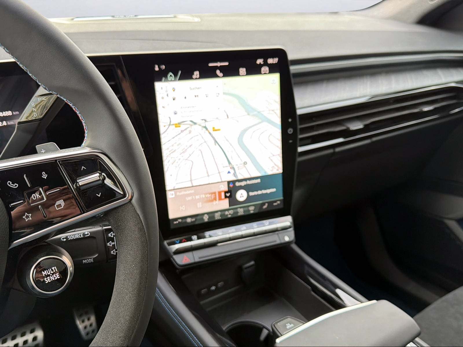 RENAULT Rafale 1.2 E-Tech Plug-in Atelier Alpine-image-14