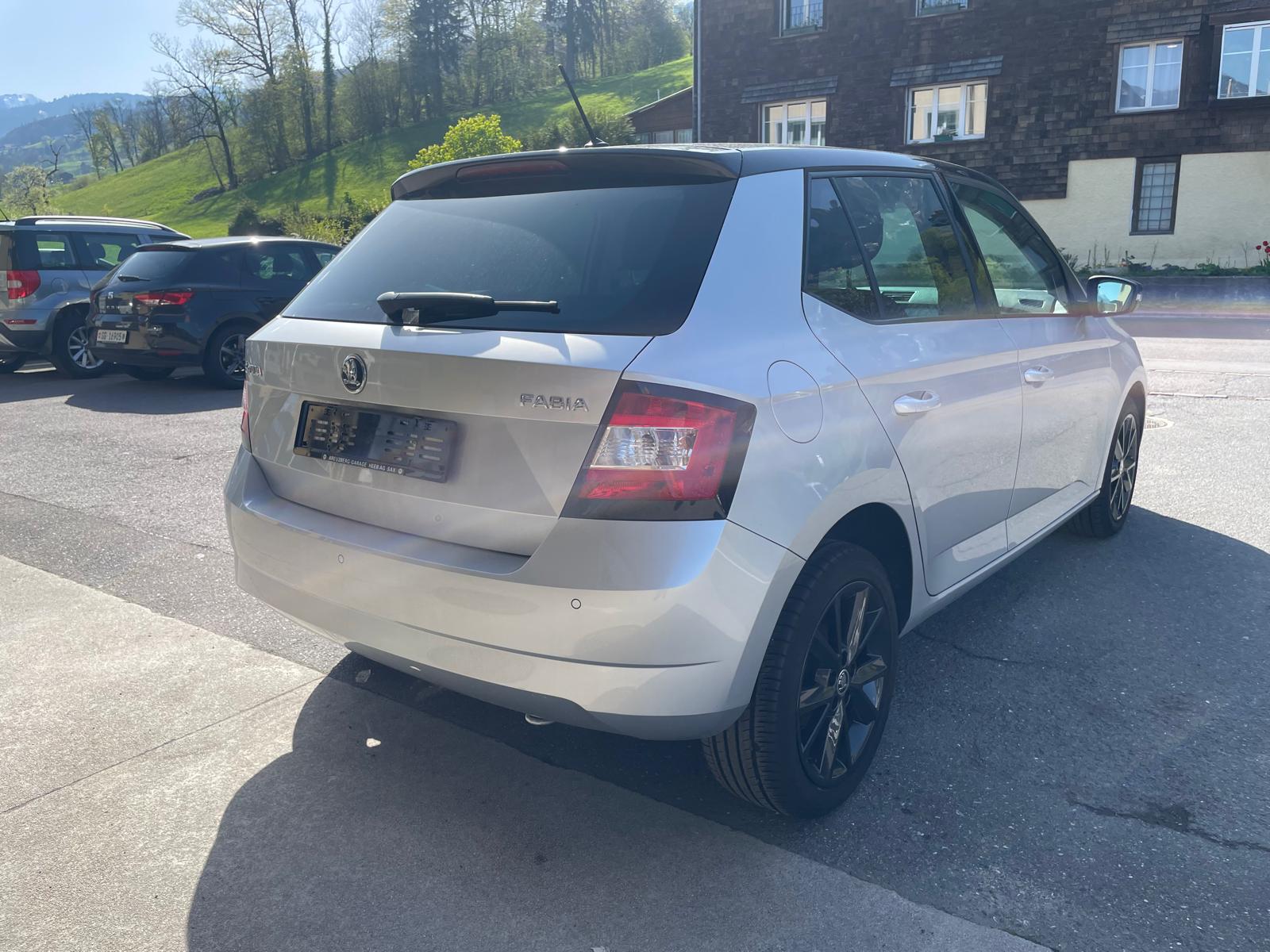 SKODA Fabia 1.2 TSI Monte Carlo-image-6