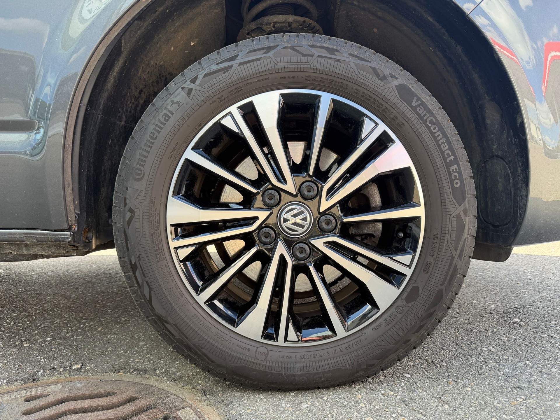 VW T6.1 California 2.0 TDI Beach Liberty Spirit 4Motion DSG-image-13