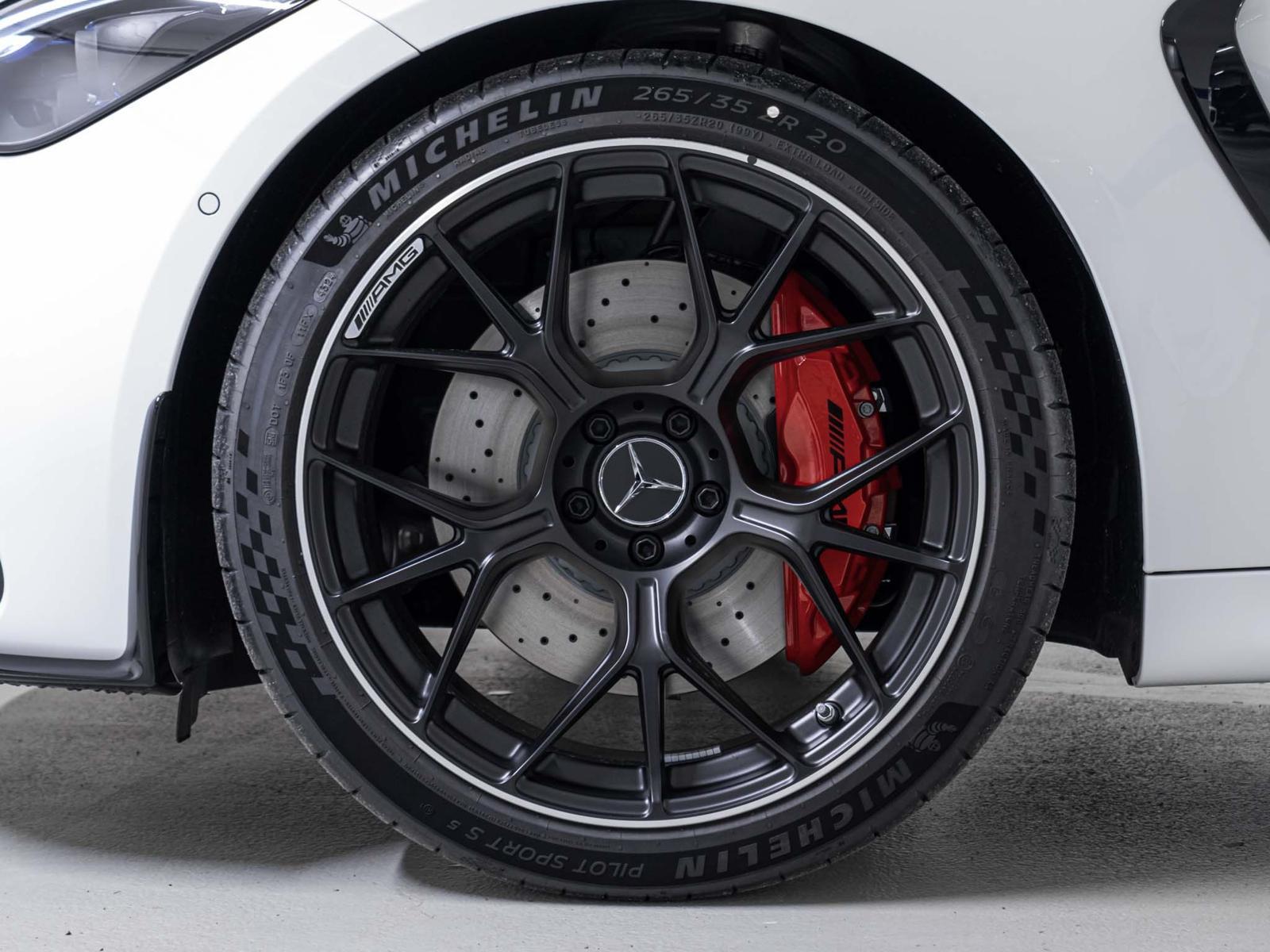 MERCEDES-BENZ CLE 53 AMG 4MATIC+ Coupé-image-14